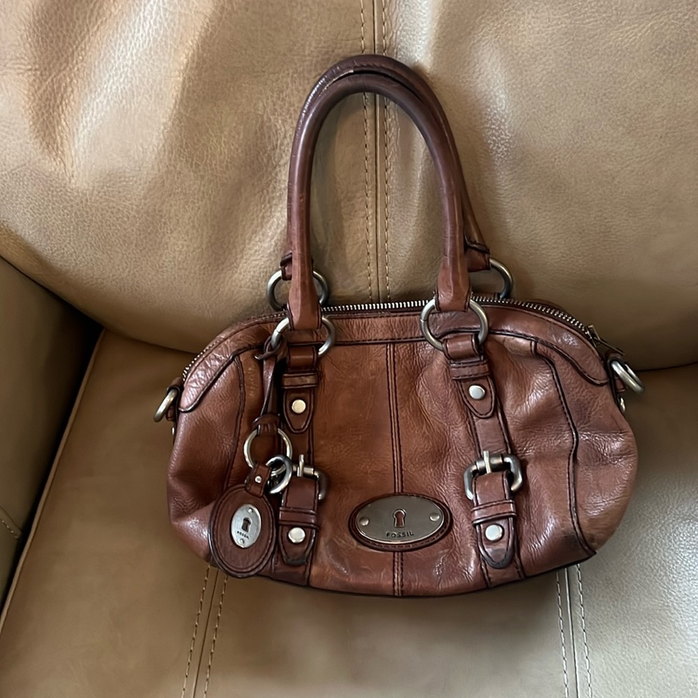 brown leather fossil bag